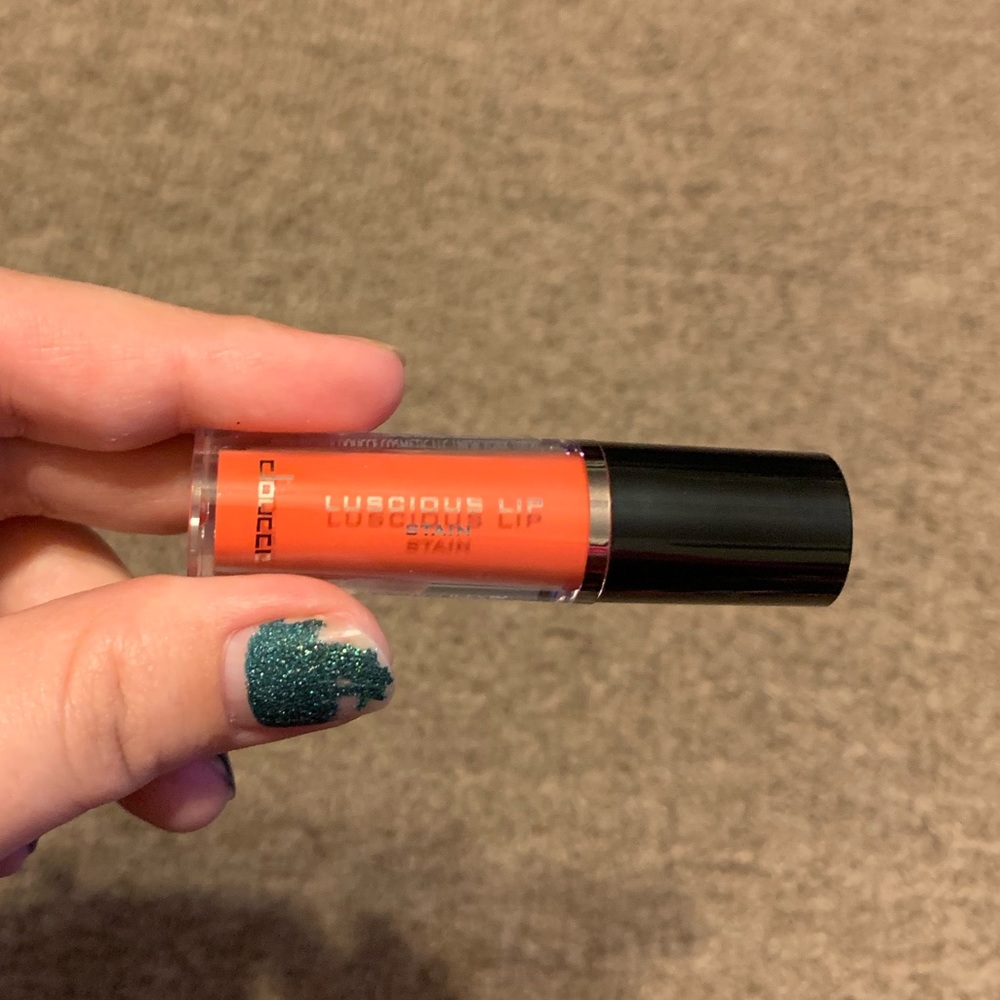 Lip Stain